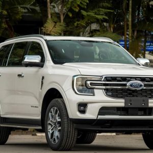FORD EVEREST TITANIUM 2.0L AT 4×2 2025